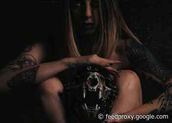 Kranio handcrafted cyberpunk skull speaker