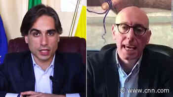 Mayor confronts man violating lockdown