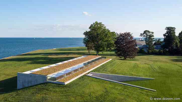 Roger Ferris + Partners embeds Connecticut pool house in grassy berm