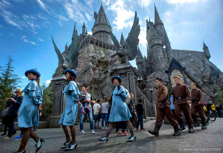 Universal Studios Hollywood extends its closure into mid-April due to coronavirus