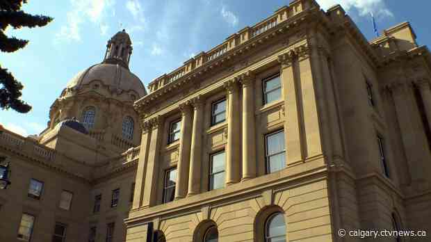 Albertans can now apply for provincial COVID-19 emergency aid