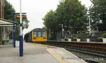 Waiting rooms shut at stations