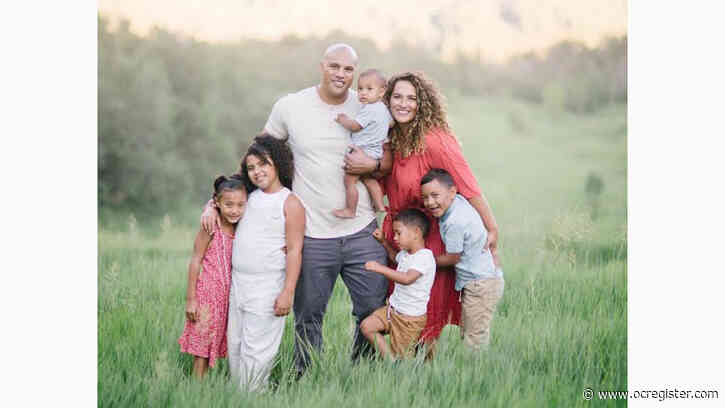 How a USC football coach is managing his 5 kids during the coronavirus pandemic