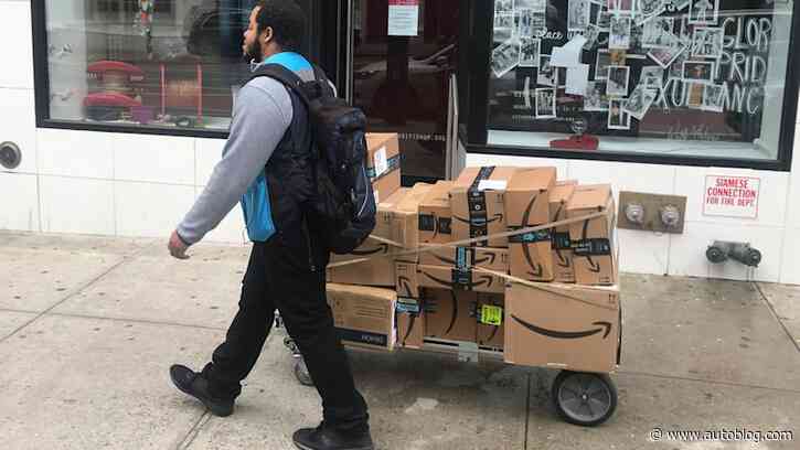 Delivery drivers face coronavirus without sick pay, insurance, sanitizer