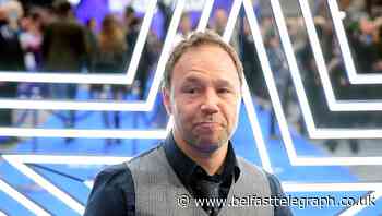 Stephen Graham posts video of ‘lockdown locks’ head shave