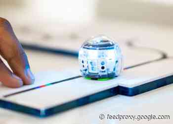 GeniusLinks track designed for Ozobots robot