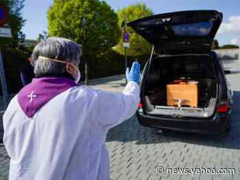 Without any interventions like social distancing, one model predicts the coronavirus could have killed 40 million people this year