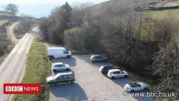 Coronavirus: Peak District drone police criticised for 'lockdown shaming'