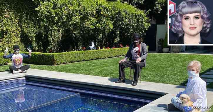 Ozzy Osbourne Says Not Being Able to Hug Daughter Kelly ‘Breaks My Heart’ Following Family Visit