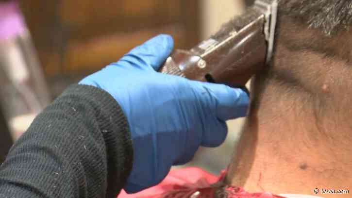 Barber shop stays open despite Tucson Mayor’s suggestion