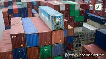 Verkehr: Hamburger Spediteure befürchten Containerstau