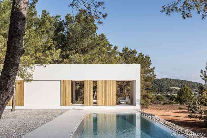 Marià Castelló designs Ibiza retreat formed of five bright white volumes