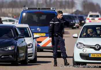 Boete voor vliegtuigspotters die uitrukten voor laatste landing van KLM-Boeing 747