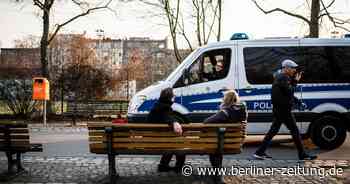Polizei setzt Ausgangssperre durch - Parkverbot und Anzeigen - Berliner Zeitung
