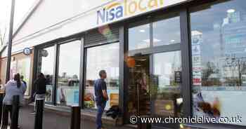 Kind-hearted shopkeeper helps out the elderly during coronavirus outbreak