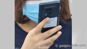 OnePlus 8 Pro Allegedly Spotted on Subway Ahead of Launch
