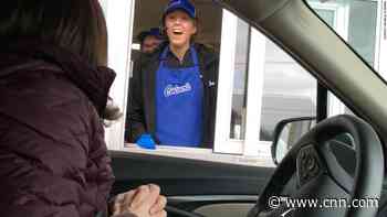 Principal surprises valedictorian at job in drive-thru