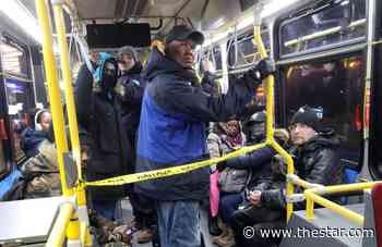 Some Toronto bus routes still crowded despite COVID-19. What about social distancing? - Toronto Star
