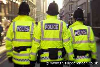 Coronavirus: More than 250 retired Met police sign back up