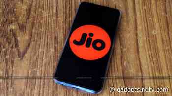 Jio Introduces 'Recharge at ATM' Service for Customers: Here&rsquo;s How to Avail the Facility