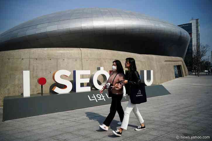 South Korea to impose mandatory coronavirus quarantine on all arrivals