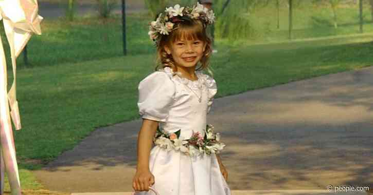 Terri Irwin Shares Cute Baby Photo of Bindi Irwin After Wedding to 'Soulmate' Chandler Powell