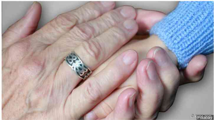 Grandma’s not here: Coronavirus keeps kids from older family