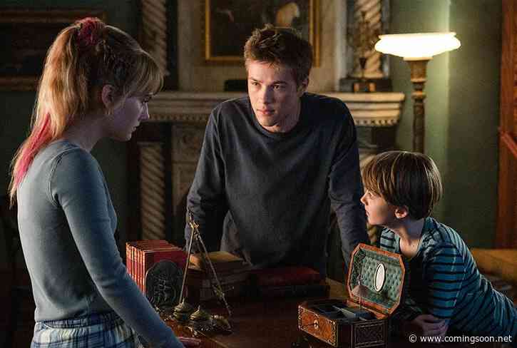 Locke & Key Renewed for a Second Season at Netflix