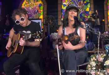 Watch Amanda Shires Cover Joe Diffie’s ‘John Deere Green’