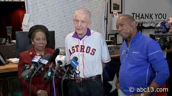How you can help Houston-area seniors during COVID-19 pandemic - KTRK-TV