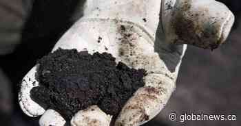 Oilsands companies in the red as blended bitumen price dips below $4 per barrel