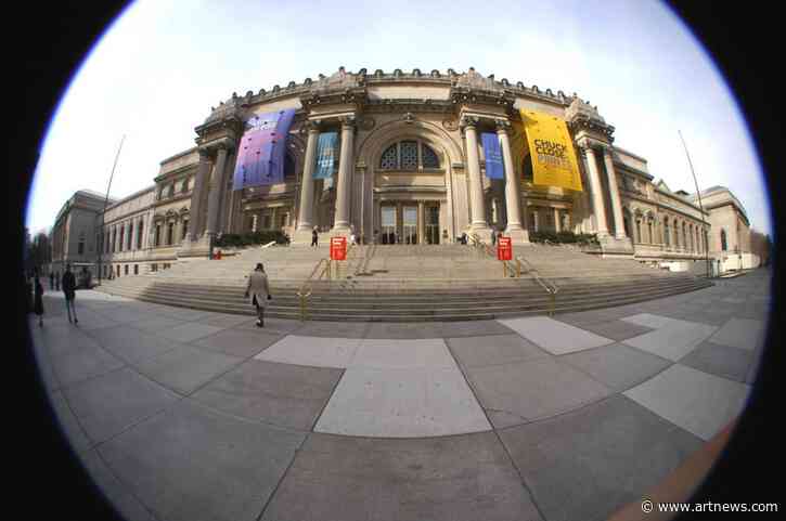 Social Media Strategists Shine, Met to Pay Employees into May, and More: Morning Links from March 31, 2020