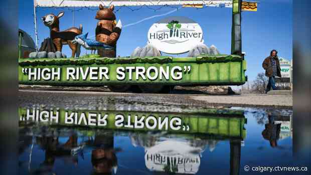 Hope floats: Alberta town ravaged by flood rolls out parade float for COVID-19