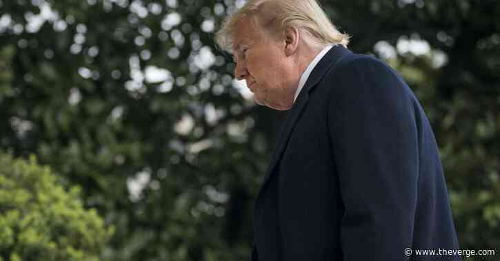 Trump rolls back Obama fuel economy rule, increasing emissions during a climate crisis