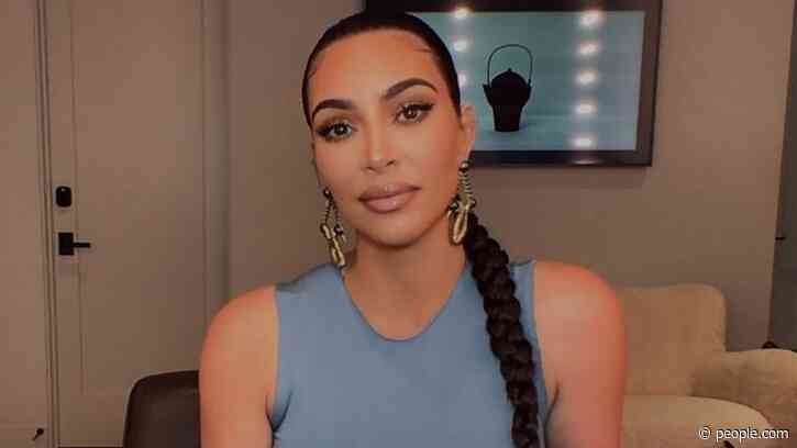 Kim Kardashian Says She Hasn’t Worn Makeup in Weeks, Is 'Doing Laundry and Cooking' in Isolation