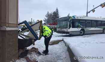 2 taken to hospital after bus smashes into London Drugs in Sherwood Park