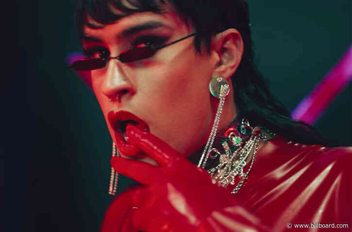 Bad Bunny’s ‘Yo Perreo Sola’ Is an Anthem for Girls Who Like to Twerk in Peace: Lyric Translation