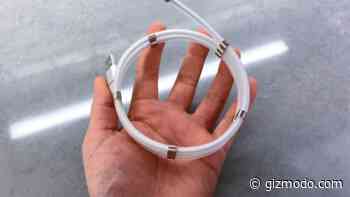 This Self-Winding Charging Cable Is an Even Better Fidget Toy