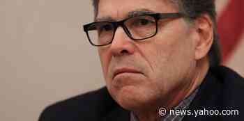 'We are the verge of a massive collapse': Ex-Energy Secretary Perry says COVID-19 will ravage oil industry