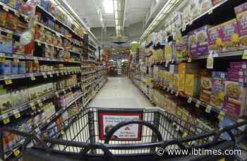 Rhode Island Becomes First State To Issue Social Distancing Guidelines For Retailers, Including Grocery Stores - International Business Times