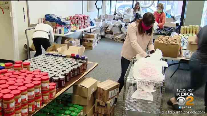 Local Volunteers Pack Up Meals To Be Delivered To Seniors Who Can’t Leave Their Homes