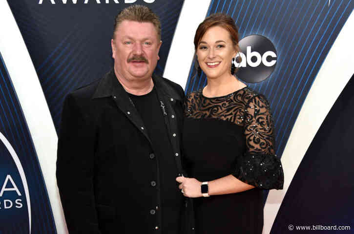 Joe Diffie’s Widow Thanks Fans for Their Love, Wants to ‘Keep His Legacy Alive Forever’