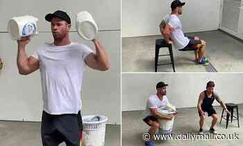 Chris Hemsworth's celebrity personal trainer reveals his ultimate living room workout - Daily Mail