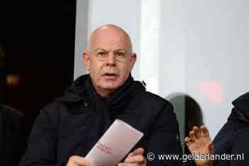 PSV-directeur Toon Gerbrands: Onverantwoord om eredivisie uit te spelen