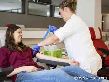 How to donate blood during the coronavirus pandemic     - CNET