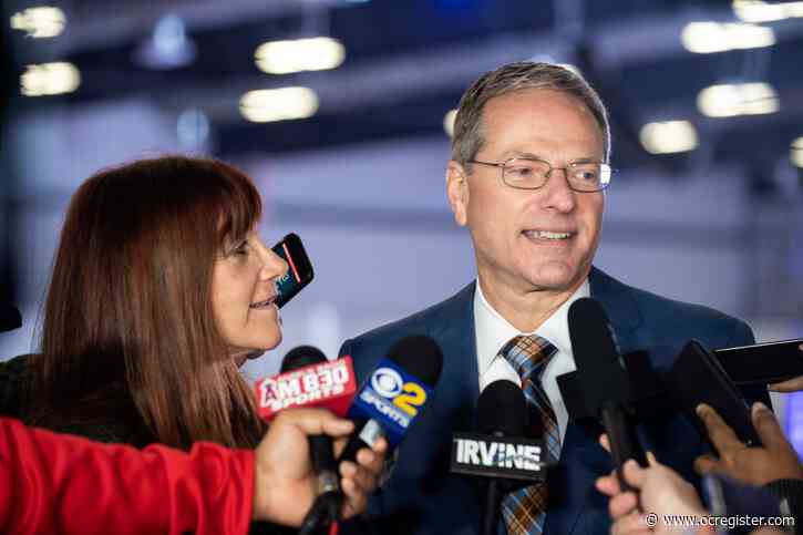 Ducks owners to continue to pay part-time employees through June 30