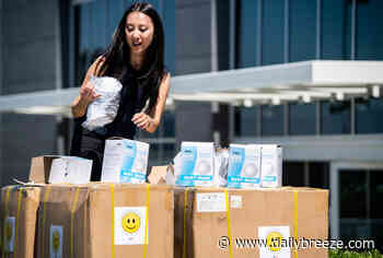 Coronavirus: Compton company helps collect masks for Orange County, LA medical centers - The Daily Breeze