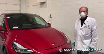 Tesla Model Y teardown begins with Sandy Munro     - Roadshow