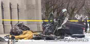 1 dead after vehicle crashes into Princes’ Gates at Toronto’s Exhibition Place - Global News