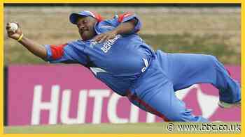Dwayne Leverock's stunning one-handed catch at 2007 World Cup